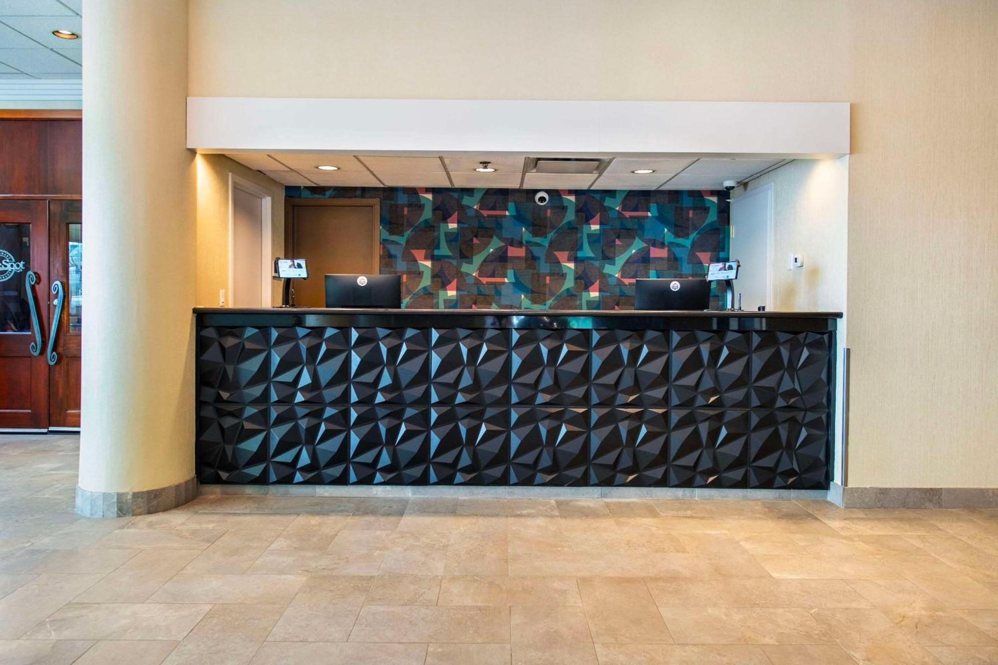 Grand Park Hotel & Suites Downtown Vancouver, Ascend Hotel Collection Eksteriør bilde