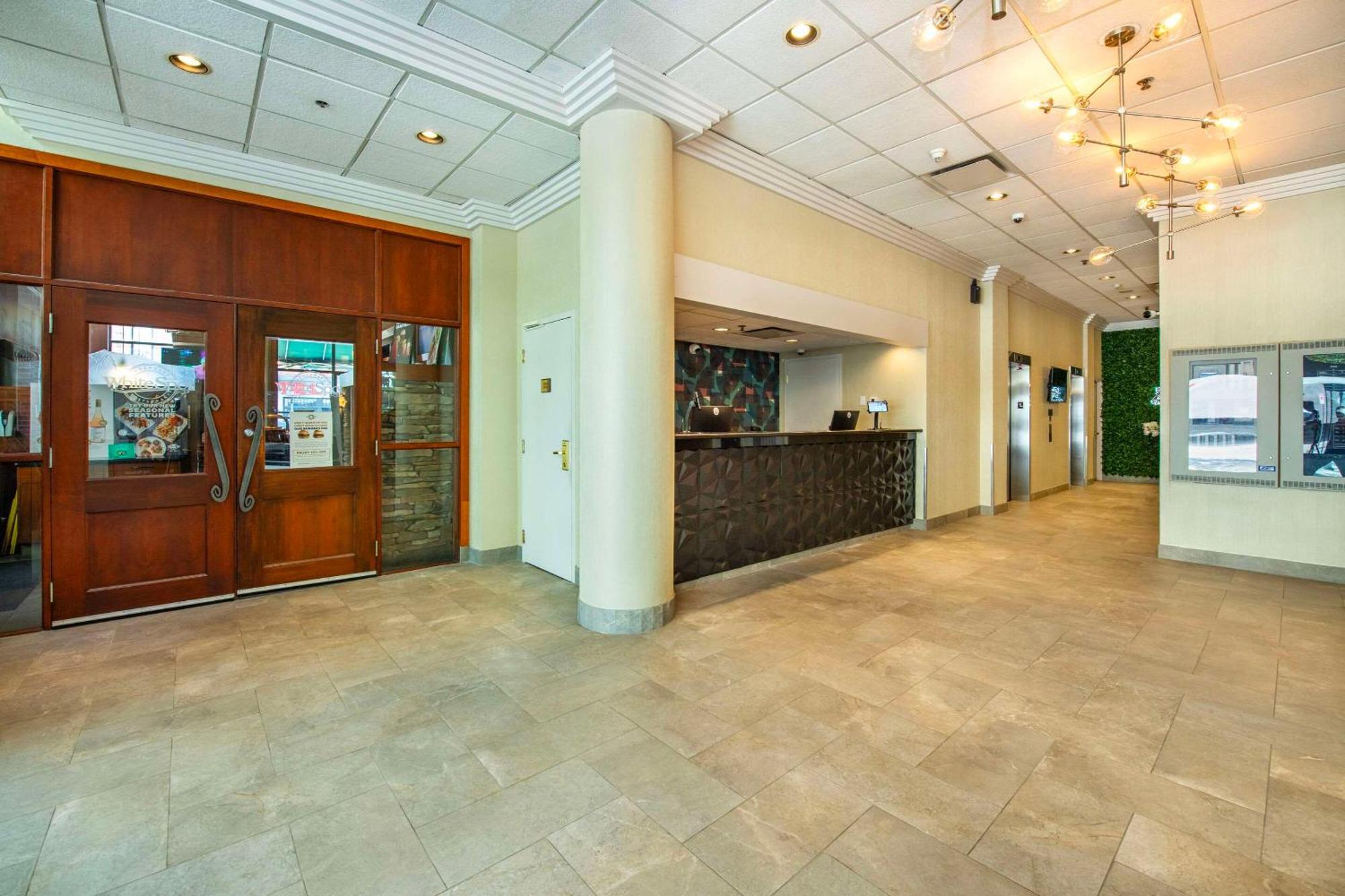 Grand Park Hotel & Suites Downtown Vancouver, Ascend Hotel Collection Eksteriør bilde