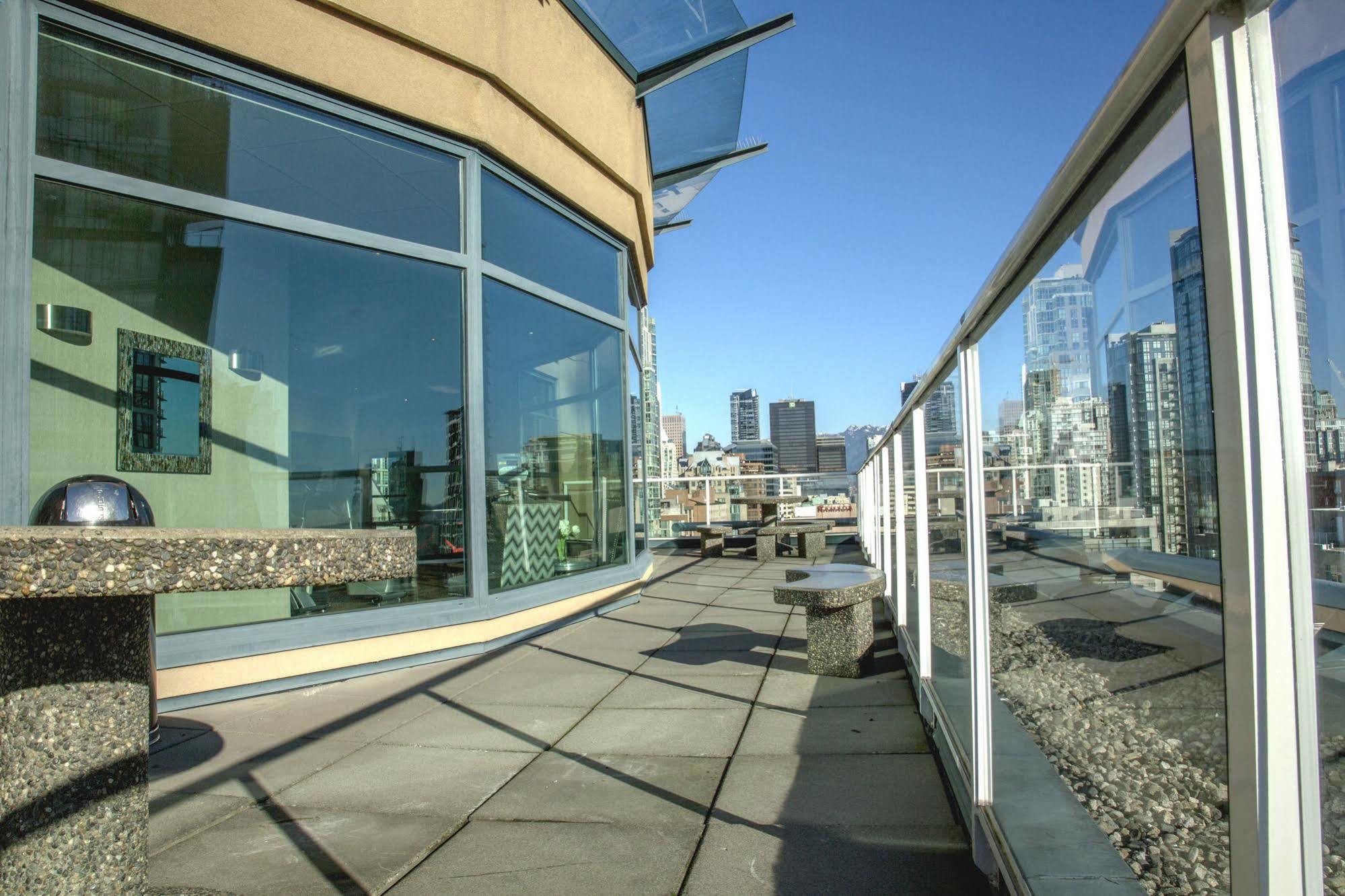 Grand Park Hotel & Suites Downtown Vancouver, Ascend Hotel Collection Eksteriør bilde