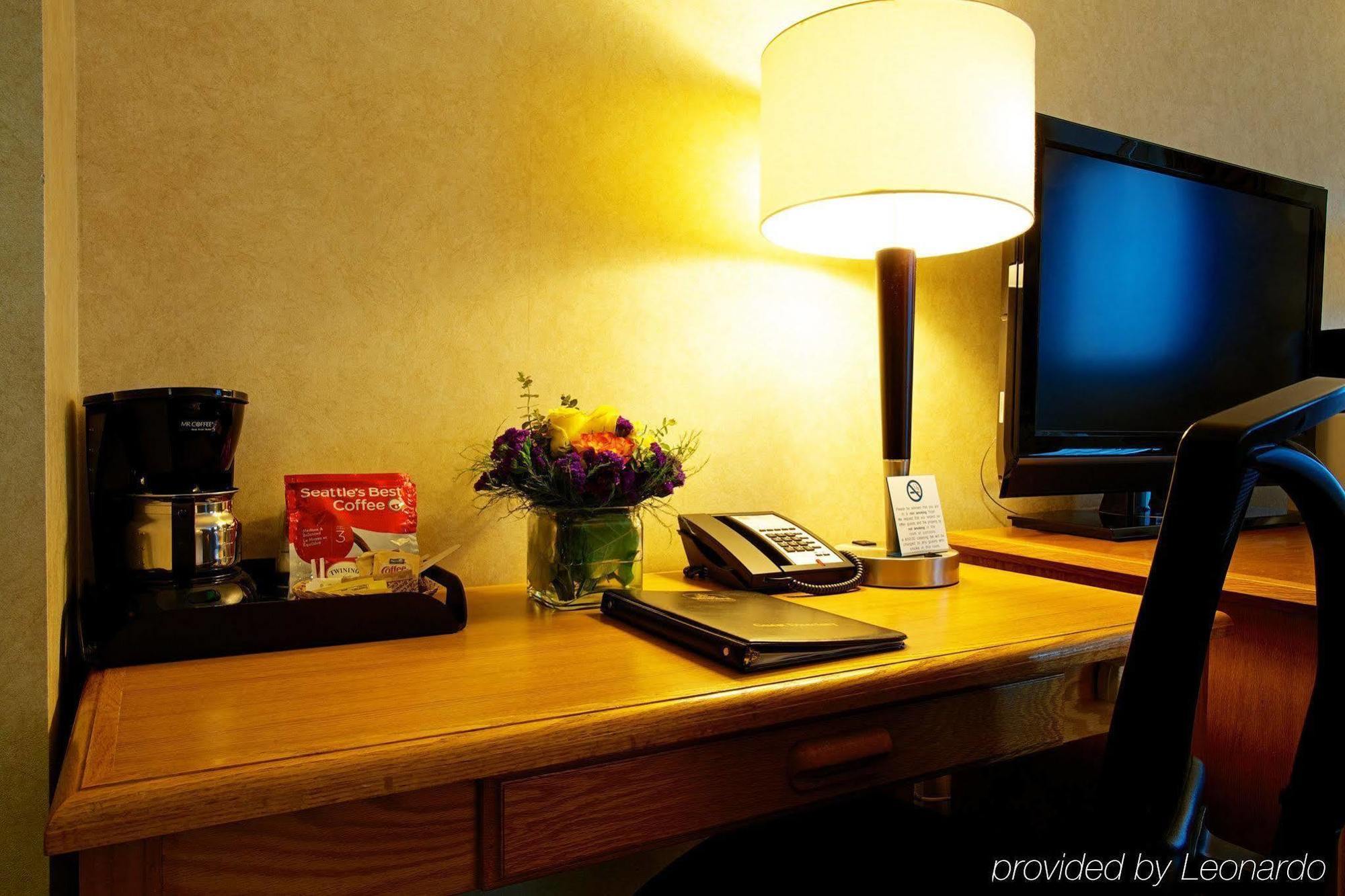 Grand Park Hotel & Suites Downtown Vancouver, Ascend Hotel Collection Eksteriør bilde